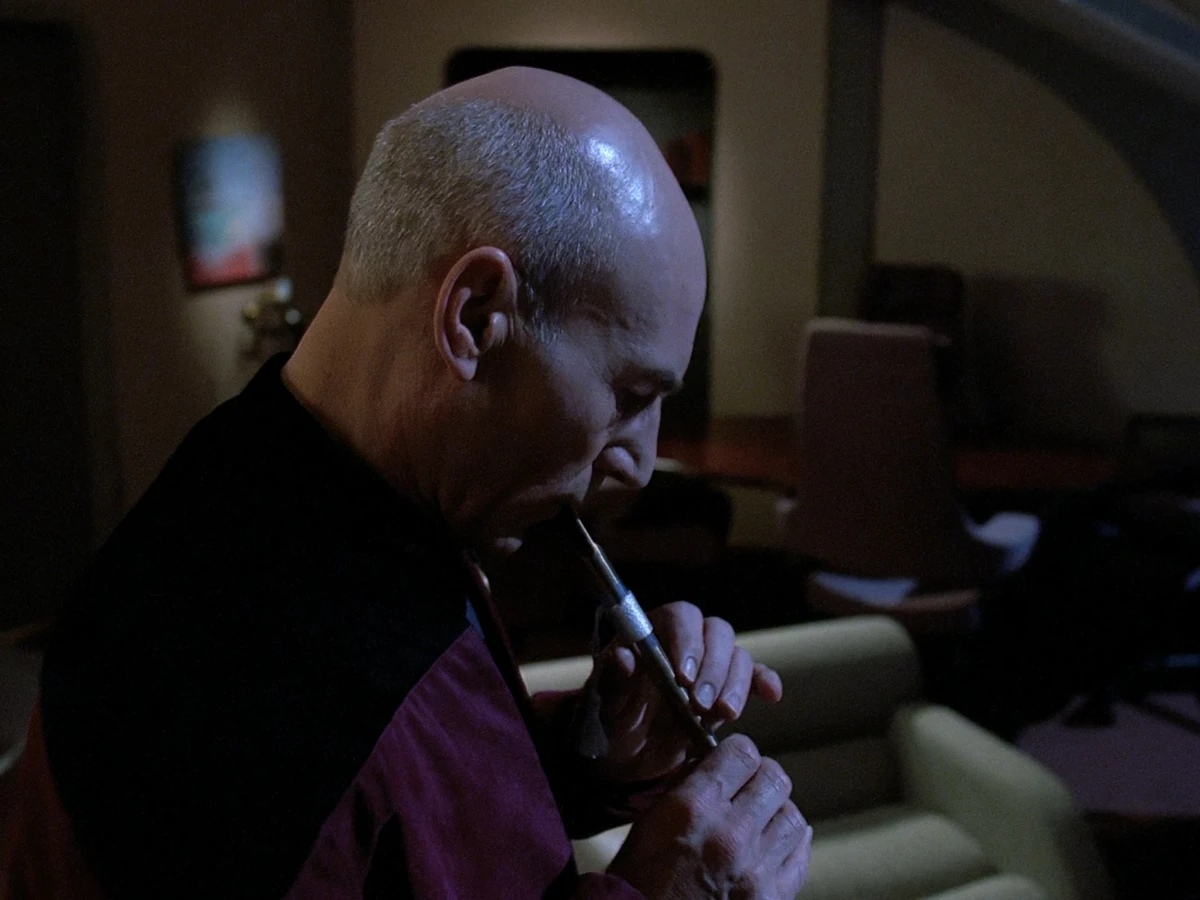 Picard playing his Ressikan flute.