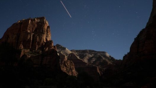 The nighttime sky in the Moab dessert