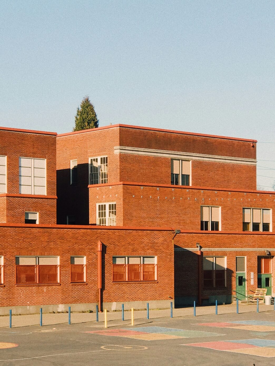 The outside facade of a school.
